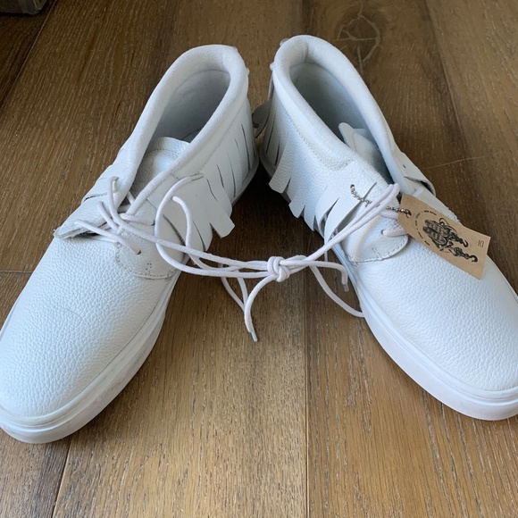 clear weather mens shoes